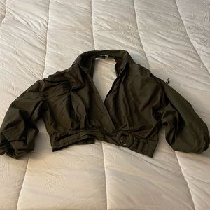 Long sleeve crop top